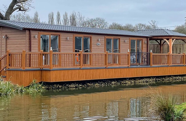 2 bedroom accommodation in Caistor, Market Rasen