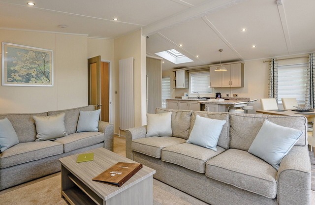 2 bedroom accommodation in Woolverstone, Ipswich