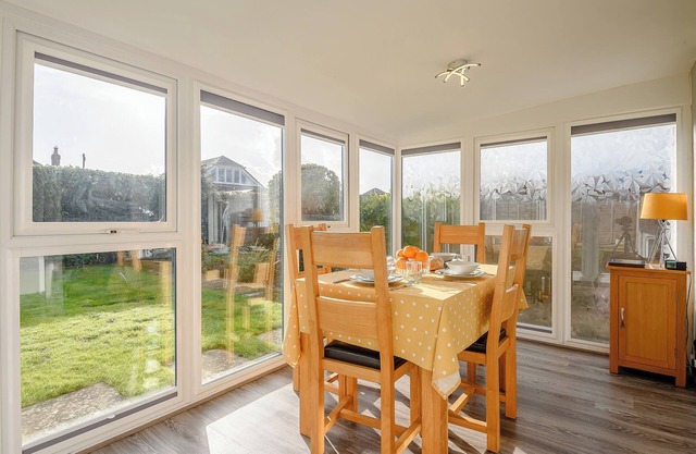2 bedroom accommodation in Southbourne, near Bournemouth