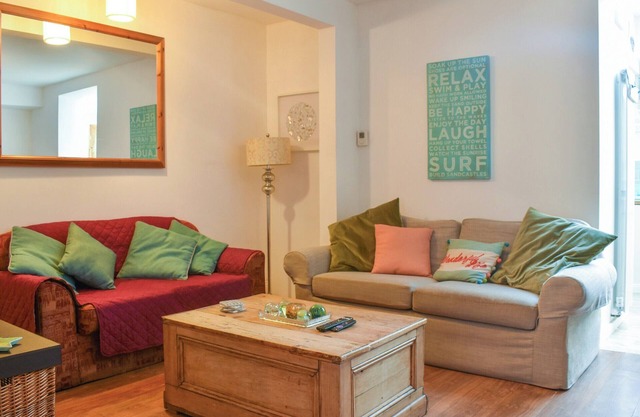 2 bedroom accommodation in Bournemouth