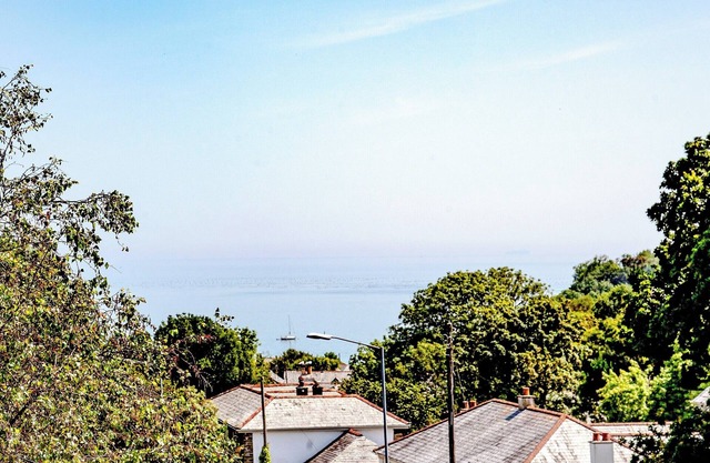2 bedroom accommodation in Charlestown