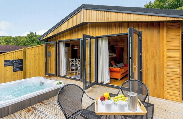 2 bedroom accommodation in Hopton Heath, Craven Arms