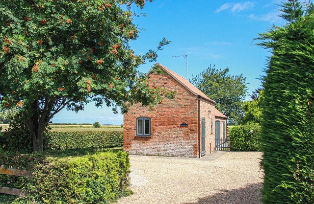 2 bedroom accommodation in Terrington St Clements, near King’s Lynn