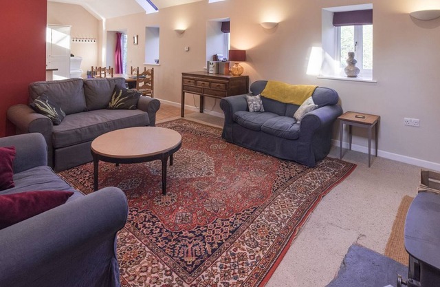 2 bedroom accommodation in Machynlleth