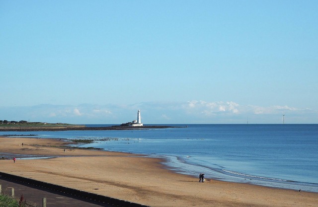 2 bedroom accommodation in Whitley Bay