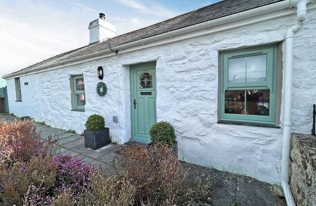 2 bedroom accommodation in Carmel, near Caernarfon