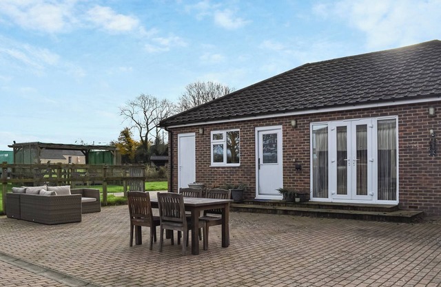 2 bedroom accommodation in Stelling Minnis, near Canterbury
