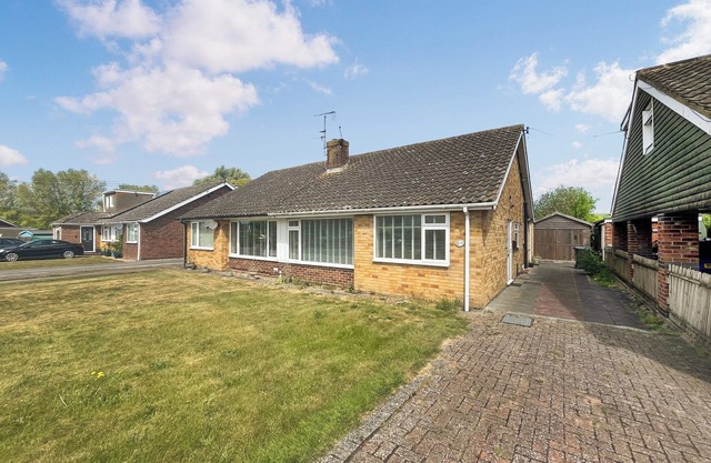 2 bedroom accommodation in Canterbury
