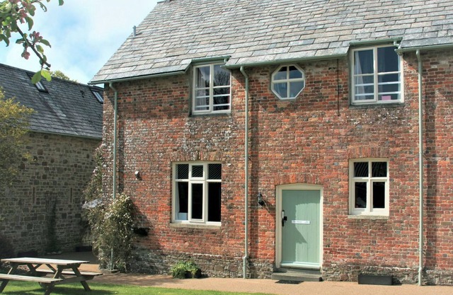 2 bedroom accommodation in Bridgerule, near Bude