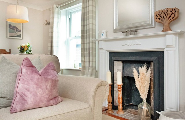 2 bedroom accommodation in Malborough