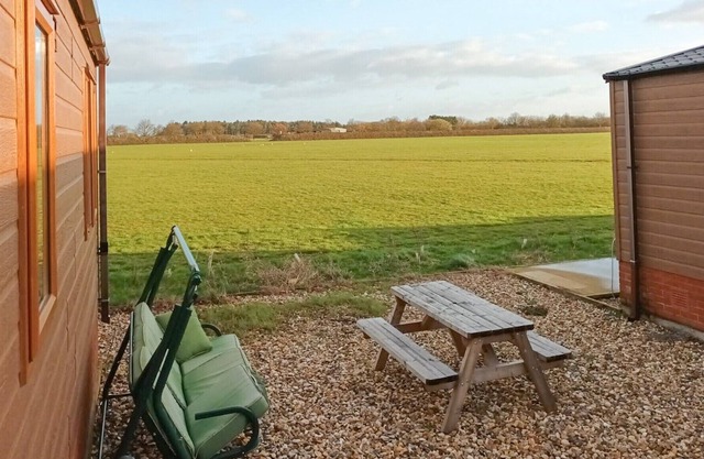 2 bedroom accommodation in Stowmarket