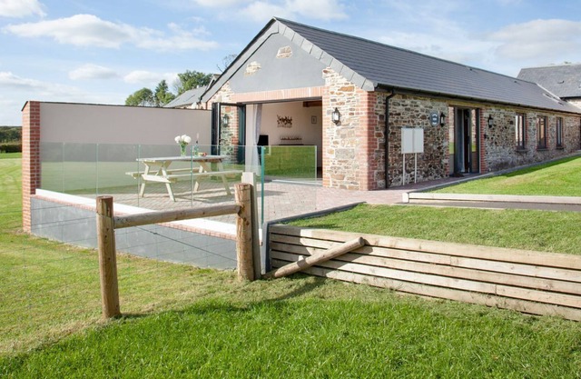 2 bedroom accommodation in Ashwater, near Holsworthy
