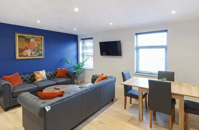 2 bedroom accommodation in Blackpool