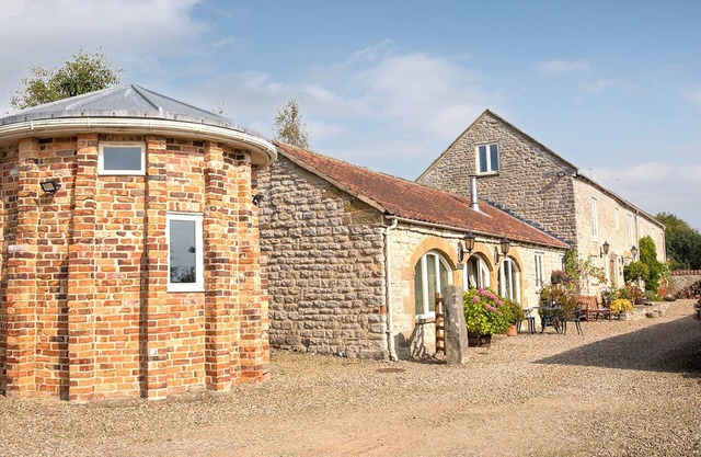 A beautifully appointed property offering complimentary toiletries, a welcome tray and wi-fi.