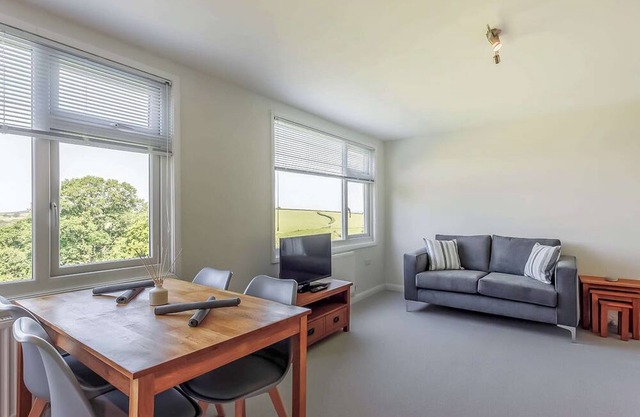A lovely contemporary two-bedroom apartment set in an enviably peaceful location.