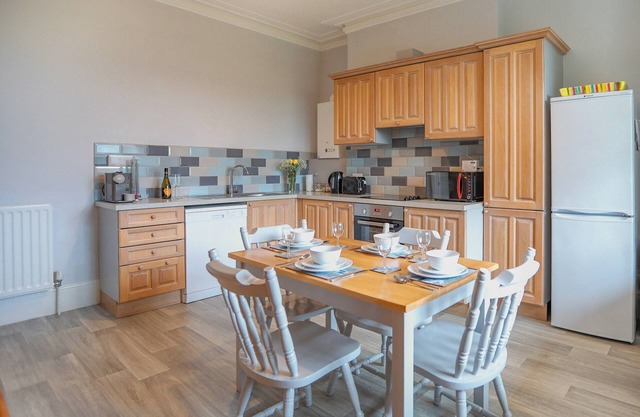 2 bedroom accommodation in Bideford