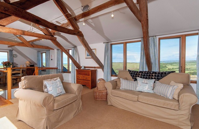 Luxury converted farmhouse with breathtaking views over Strumble Head and its iconic lighthouse.