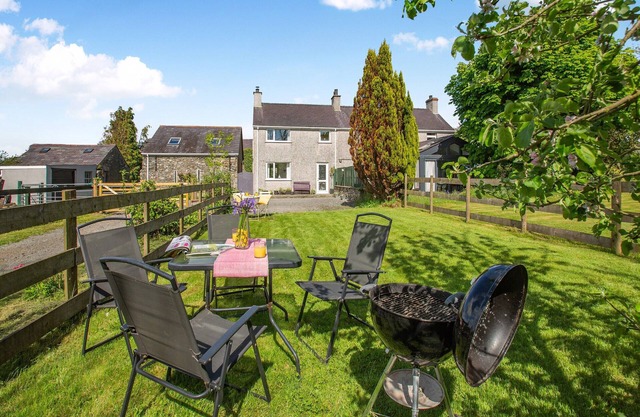 Hébergement 2 chambres à Bodffordd, près de Llangefni