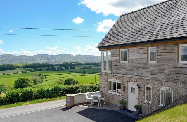 Hébergement 2 chambres près de Llanrhaeadr