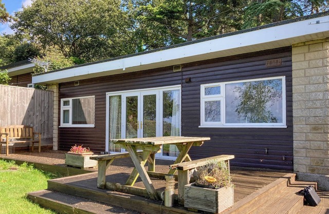 2 bedroom accommodation in Minehead