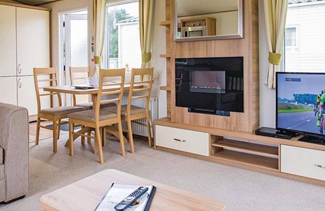 2 bedroom accommodation in New Quay