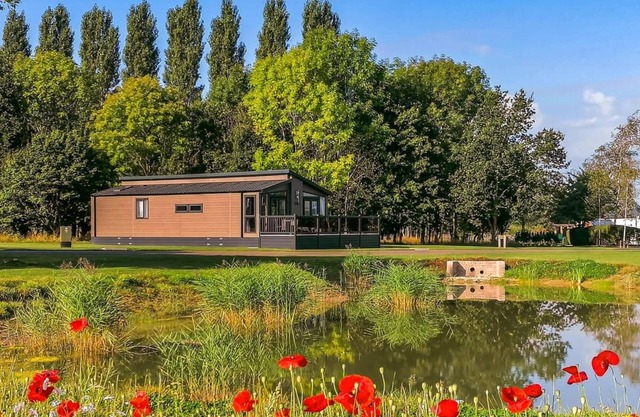 A luxurious lodge overlooking nestled in the picturesque Worcestershire countryside.