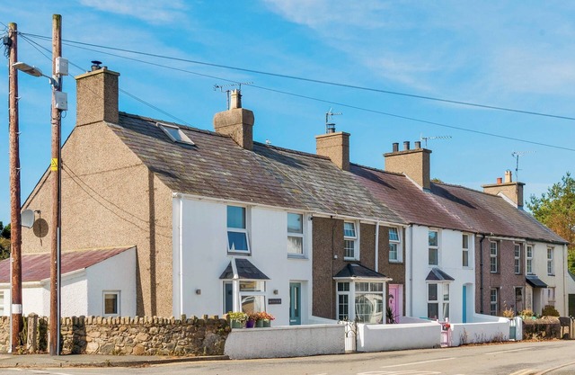2 bedroom accommodation in Edern, near Nefyn