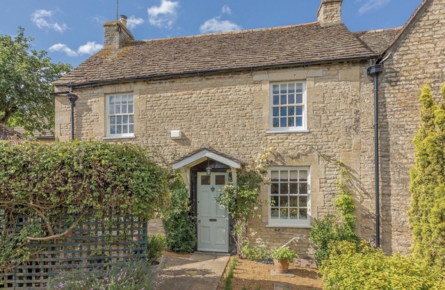 2 bedroom accommodation in Easton on the Hill, Stamford