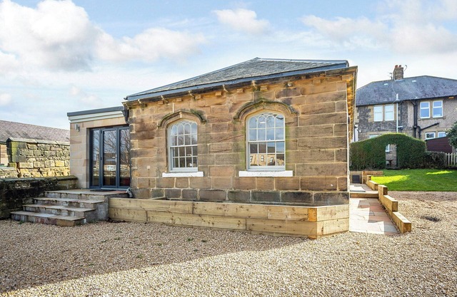 2 bedroom accommodation in Alnwick