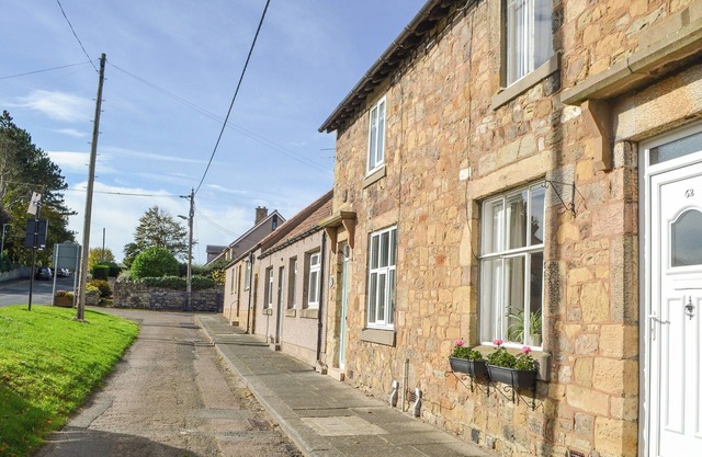 2 bedroom accommodation in Belford