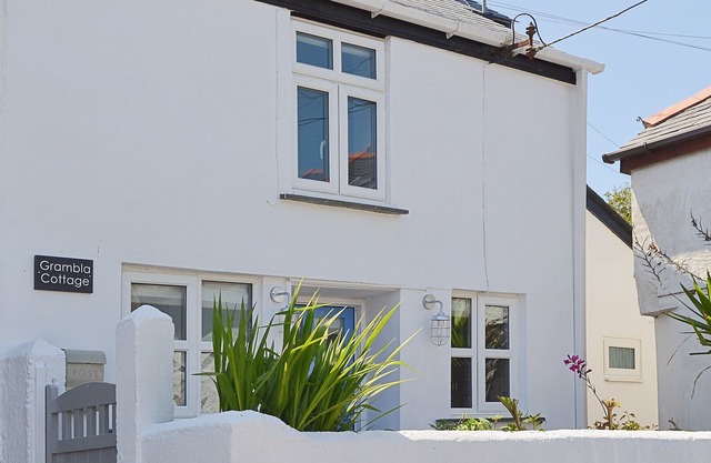 2 bedroom accommodation in Coverack, near Helston