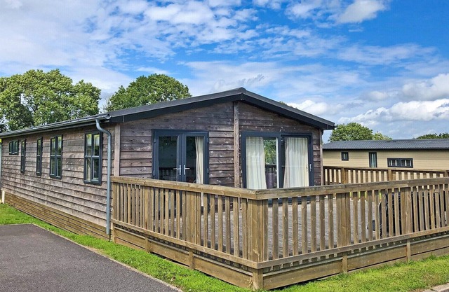 2 bedroom accommodation in Honiton
