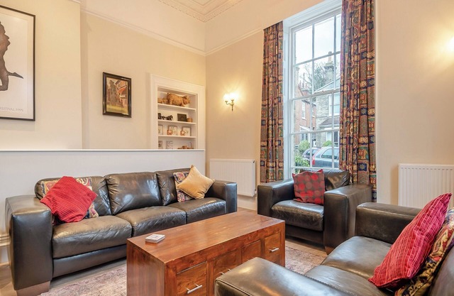 2 bedroom accommodation in Norwich