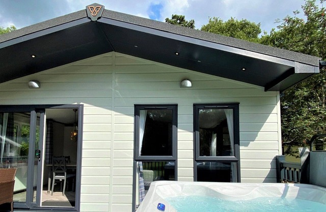 2 bedroom accommodation in Notter Bridge, Saltash