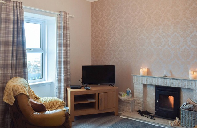 Ideal for those wising to explore Burns Country and the Galloway Forest famous Dark Sky Park.