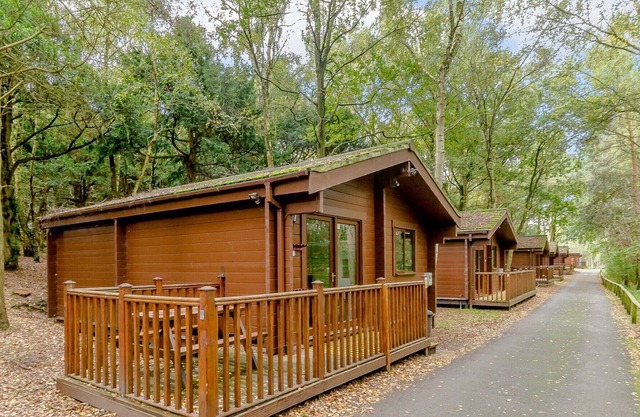 2 bedroom accommodation in Sherwood Forest, Rufford