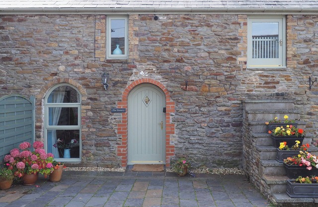 2 chambres hébergement à Three Crosses, Gower, Swansea