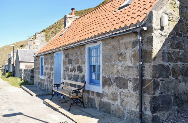 2 chambres logement dans Crovie, Gardenstown