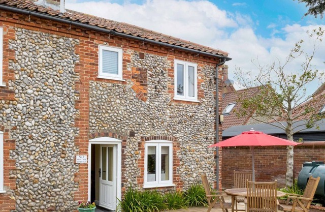 2 bedroom accommodation in Langham, near Holt
