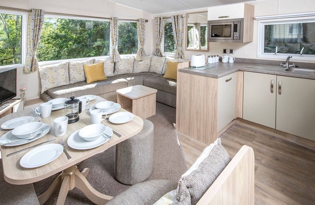 2 bedroom accommodation in Looe