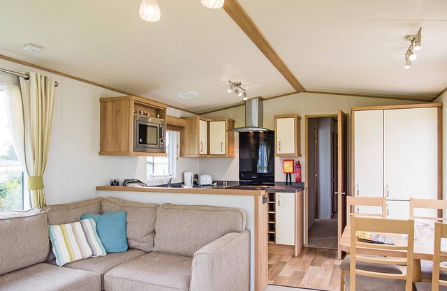 2 bedroom accommodation in Mold