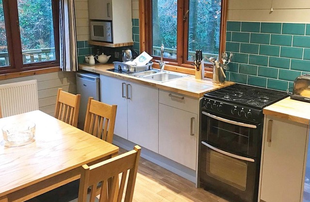 2 bedroom accommodation in Godshill, Fordingbridge