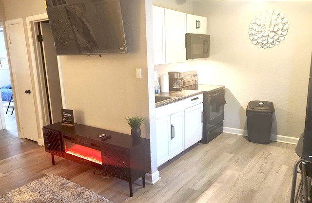 2 bedroom amazing apartment 7 minutes from shopping Outlet