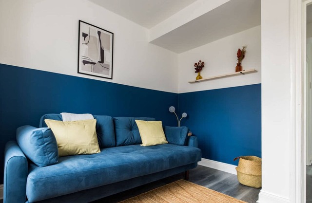 2 Bedroom Apartment - Shepherd's Bush