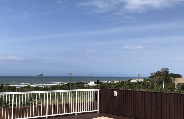 Fit 2 Q il y a 3 pâtés de maisons de la plage et avec vue sur toutes les chambres