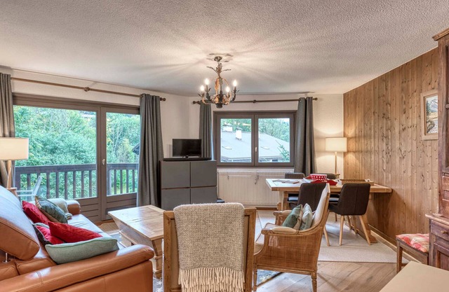 Appartement 2 chambres avec piscine et wifi, proche centre Megève