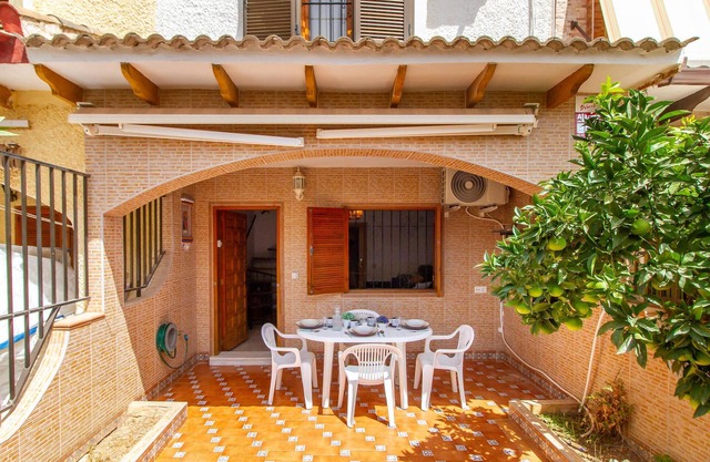 Superbe maison de 2 chambres à Los.