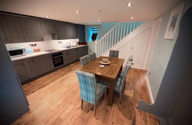 2 Bedroom Barn Conversion in Bower Hinton, Somerset.