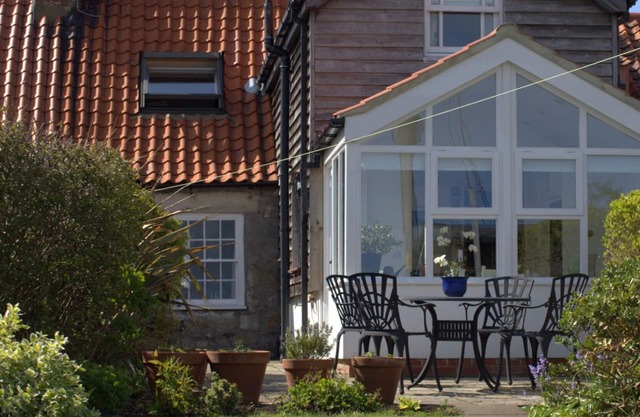 Cottage de 2 chambres sur Holy Island avec de grandes vues sur le jardin et la mer
