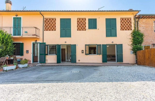 Belle maison à Altopascio avec WiFi